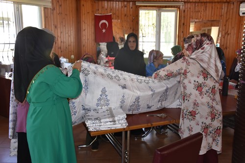 Siirt Belediyesi’nden Kadınlara Dikiş Nakış Kursu