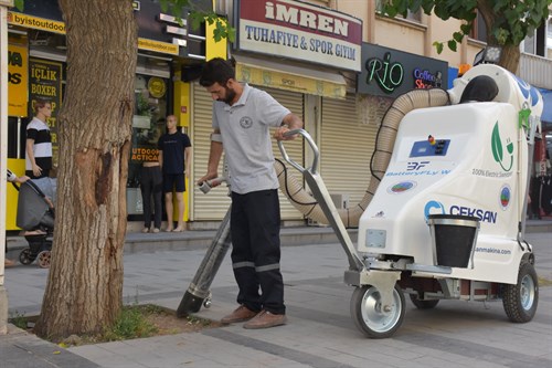 SİİRT  BELEDİYESİ’NDEN YENİ ÇEVRE DOSTU TEMİZLİK UYGULAMASI!